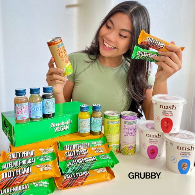 💥 GIVEAWAY 💥 ⁠
⁠
Happy Hump Day! To cheer up your week in the lead up to Easter we've teamed up with the wonderful @BumbleZest @Nushfoods and @Grubbymealkits to bring you an amazing bundle of plant based prizes:⁠
⁠
PRIZES: ⁠
💫Barebells box of Vegan Salty Peanut & Vegan Hazelnut & Nougat⁠
💫 BumbleZest - selection of naturally flavoured sparkling cans and health shots prize ⁠
💫 Nush – A full range of vegan and gut-friendly almond yogs and spreads⁠
💫 Grubby - one month of meal kits ⁠
⁠
⁠
TO ENTER: ⁠
Like this post ⁠
👉Follow @barebells.uk @nushfoods @Bumblezest @Grubbymealkits⁠
👉Tag a friend in the comments (each comment tag is a new entry) ⁠
👉Share this post to your story for an extra entry ⁠
UK Entries only - Competition open until midday on Tuesday 19th April.⁠
⁠
⁠
GOOD LUCK 🤞⁠